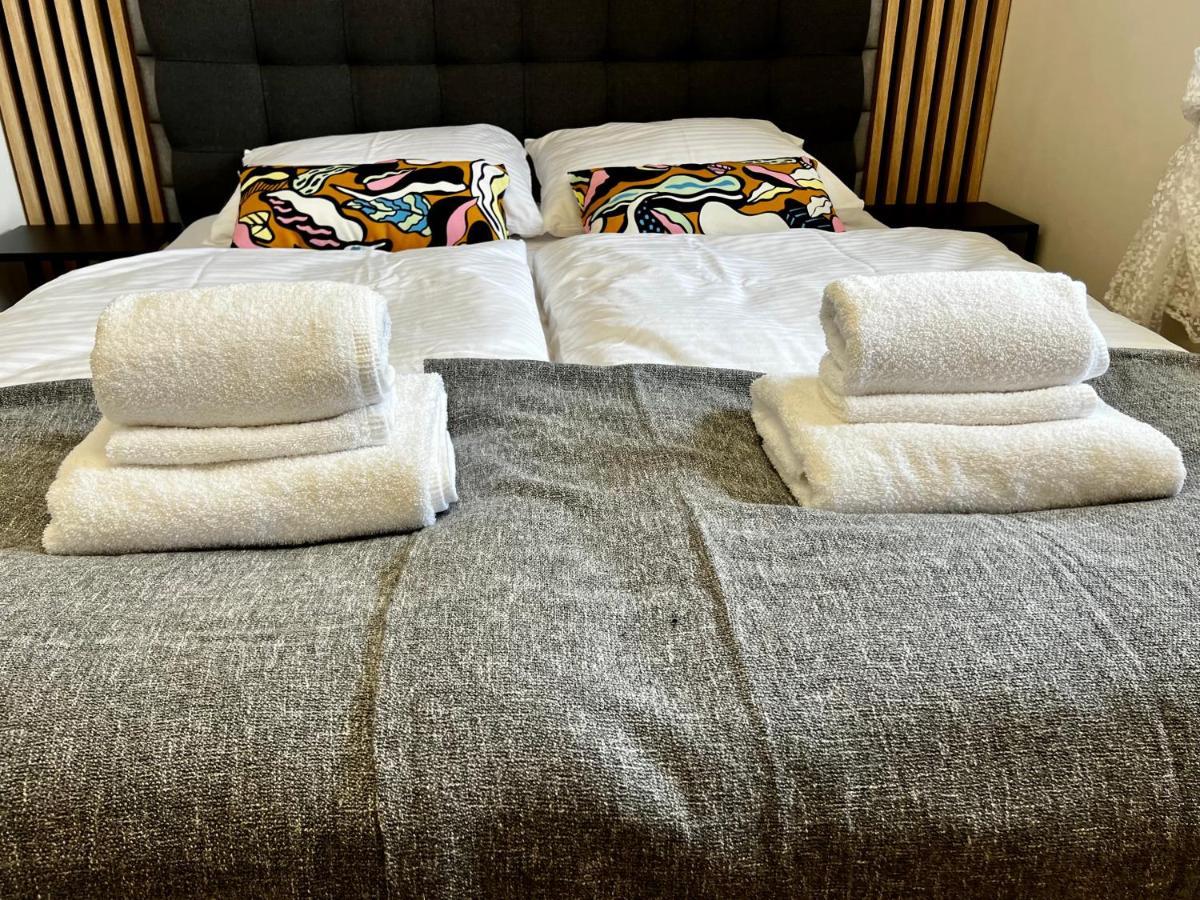 Apartament Jaworzno Buitenkant foto